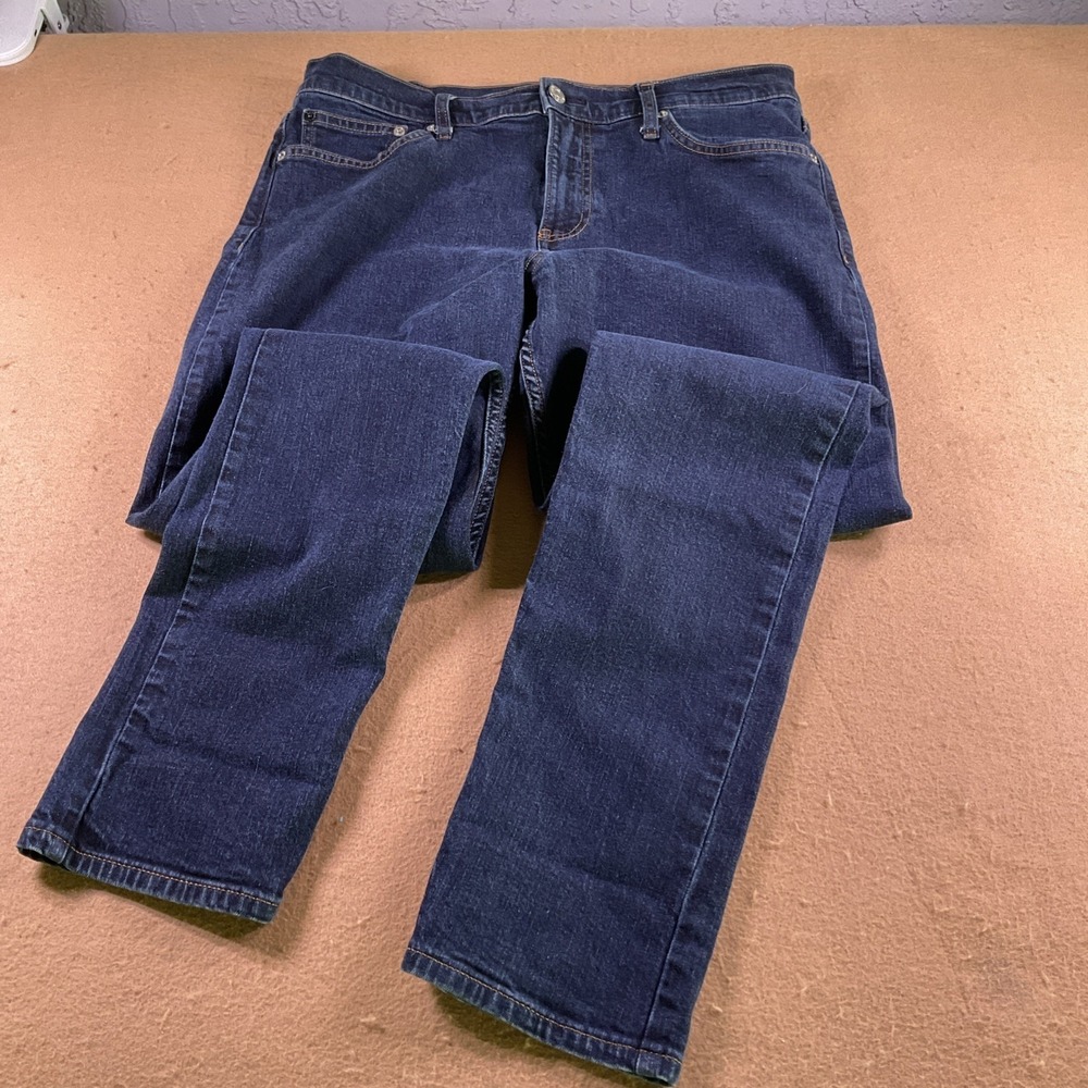 Calvin Klein Jeans Mens 31x32 Dark Wash Straight Leg Stretch Denim Blue Jeans
